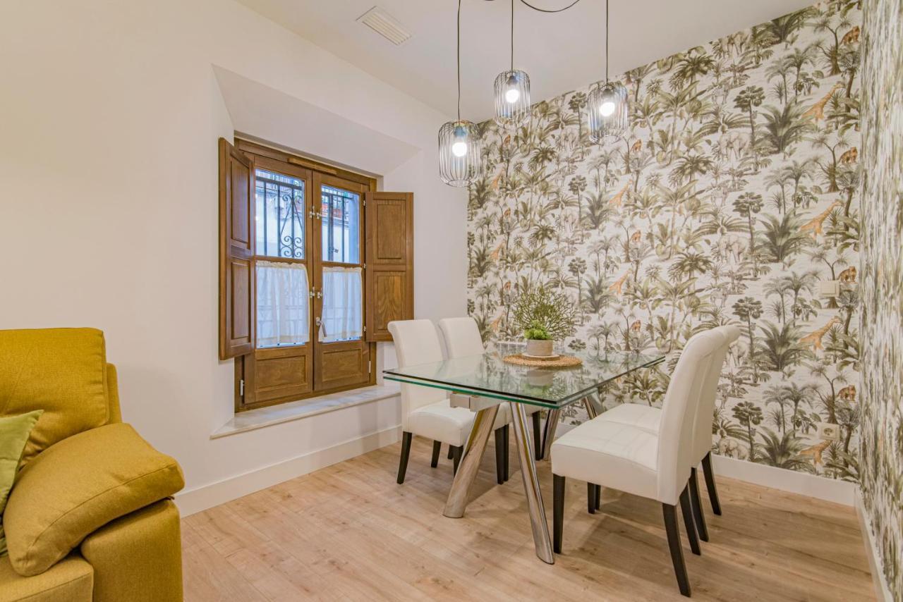 Qh Plaza De La Trinidad Apartment Гранада Екстериор снимка